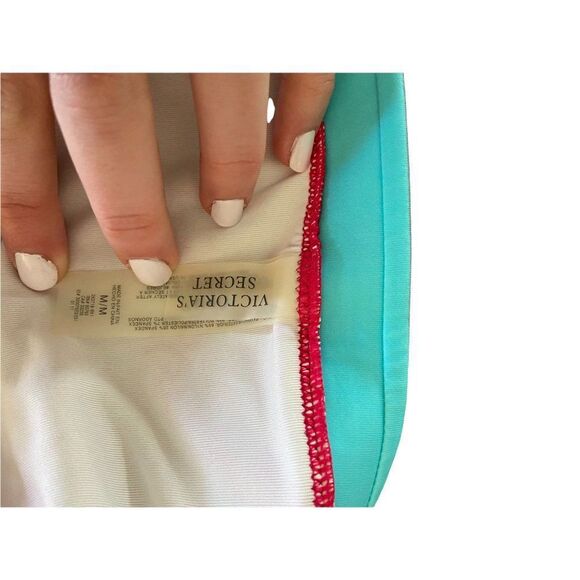 NWT Victoria's Secret Pink Paisley 2-Piece Bikini (Large Top and Medium Bottoms) - Picture 9 of 9